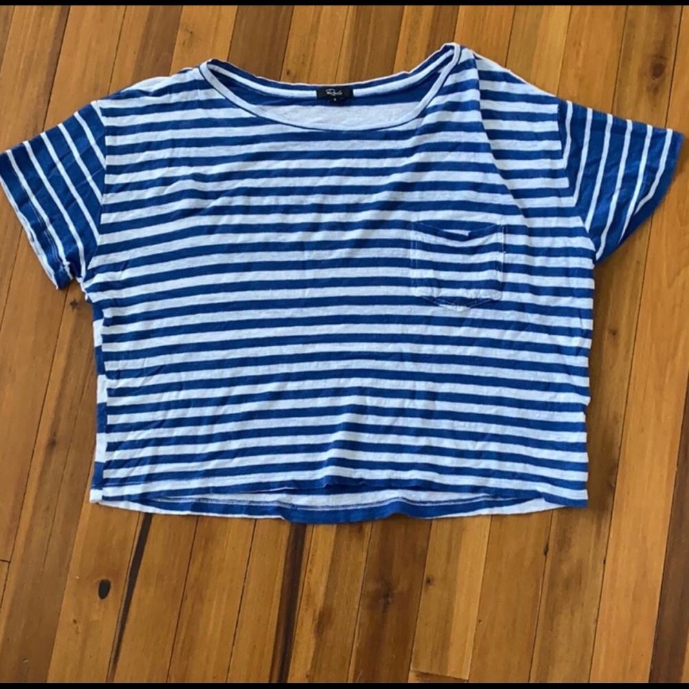 Railed stripped tee